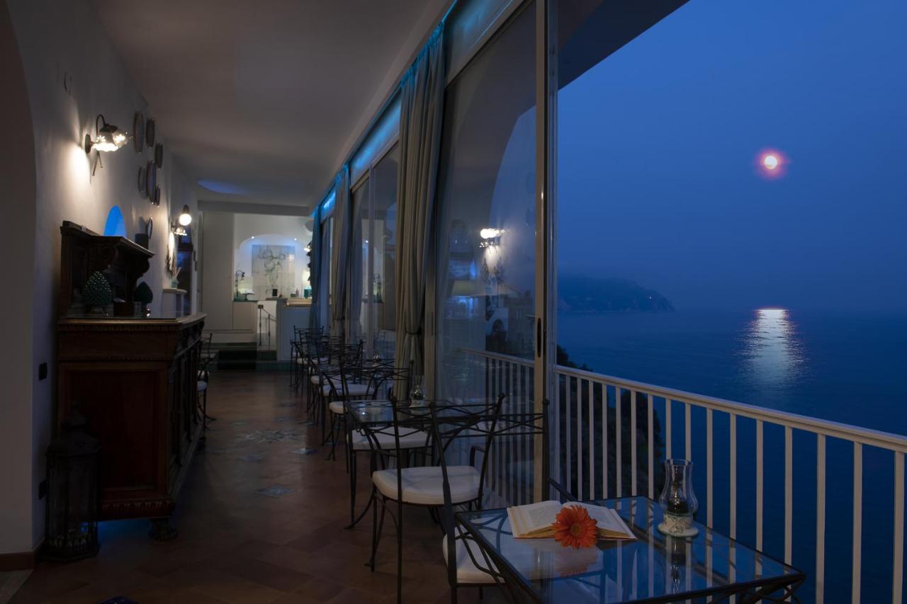 אמאלפי Hotel La Ninfa מראה חיצוני תמונה